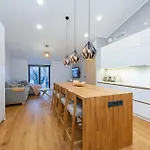 Modern Center * تارتو