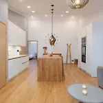 Modern Center