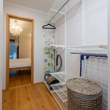 アパート Modern Center