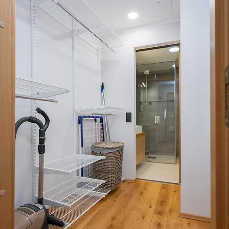 アパート Modern Center *