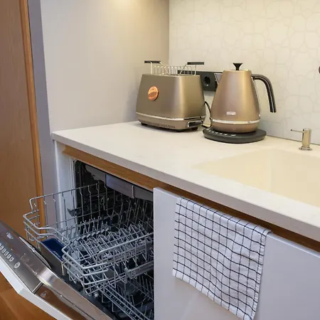 アパート Modern Center